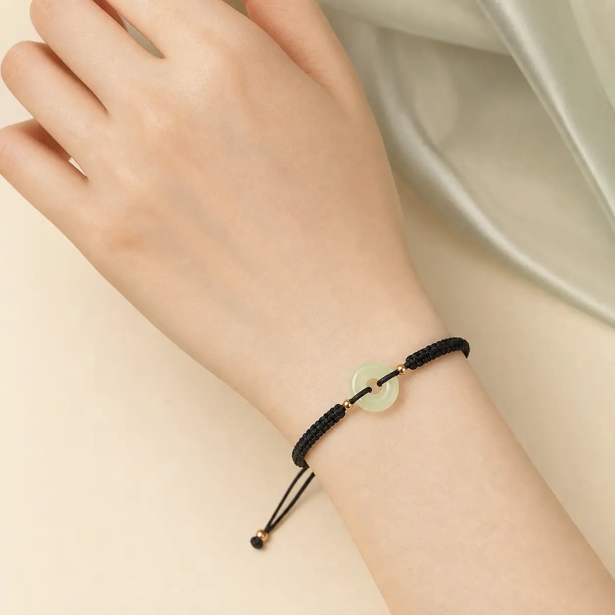 Song Yne Hetian Jade Peace Buckle Fu Luck Bracelet