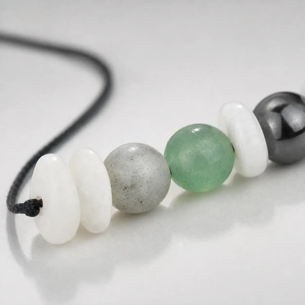 Song Yne Labradorite Moonstone Menopause Healing Bracelet