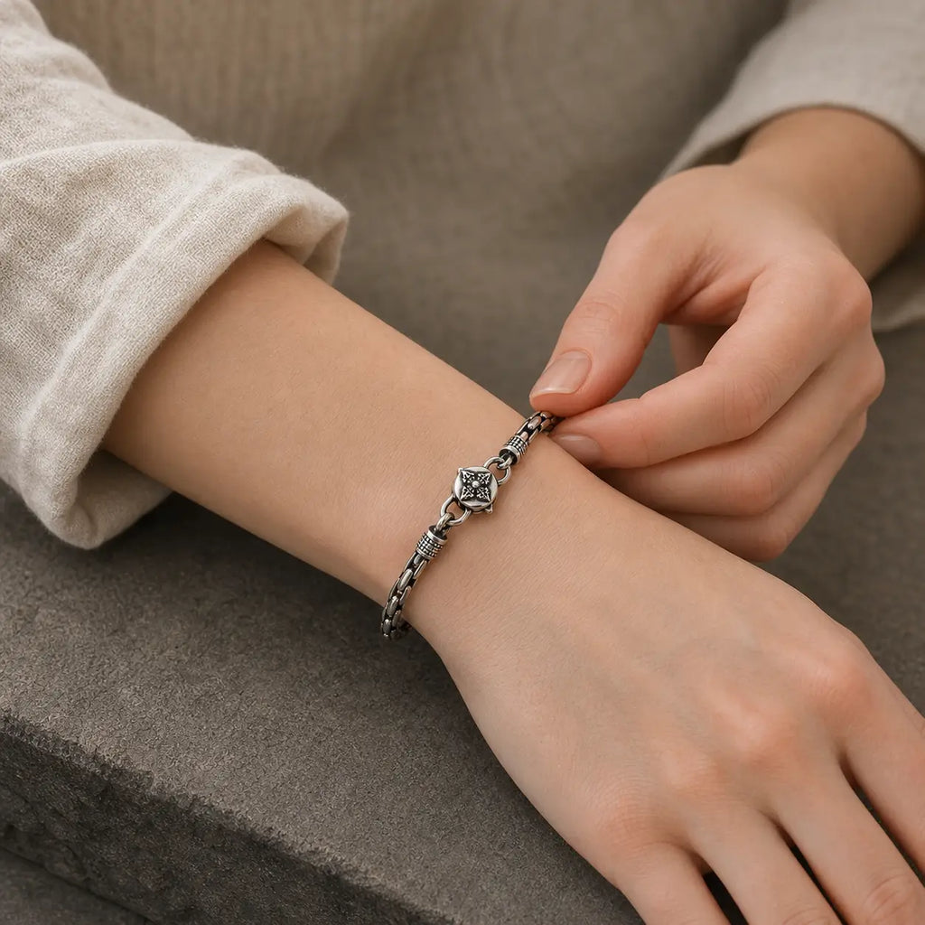 Song Yne Double Dorje Vajra Strength & Protection Bracelet