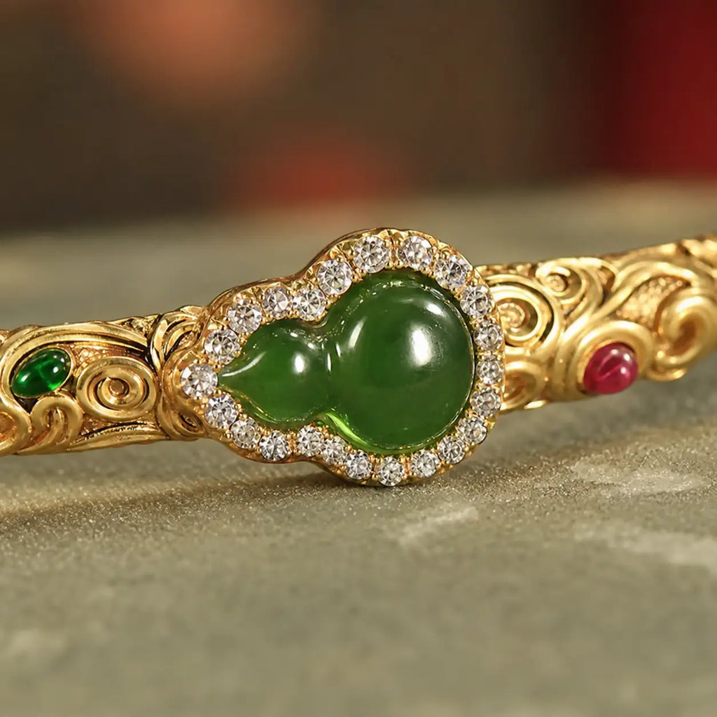 Song Yne Cyan Jade Auspicious Cloud Gourd Luck Bangle
