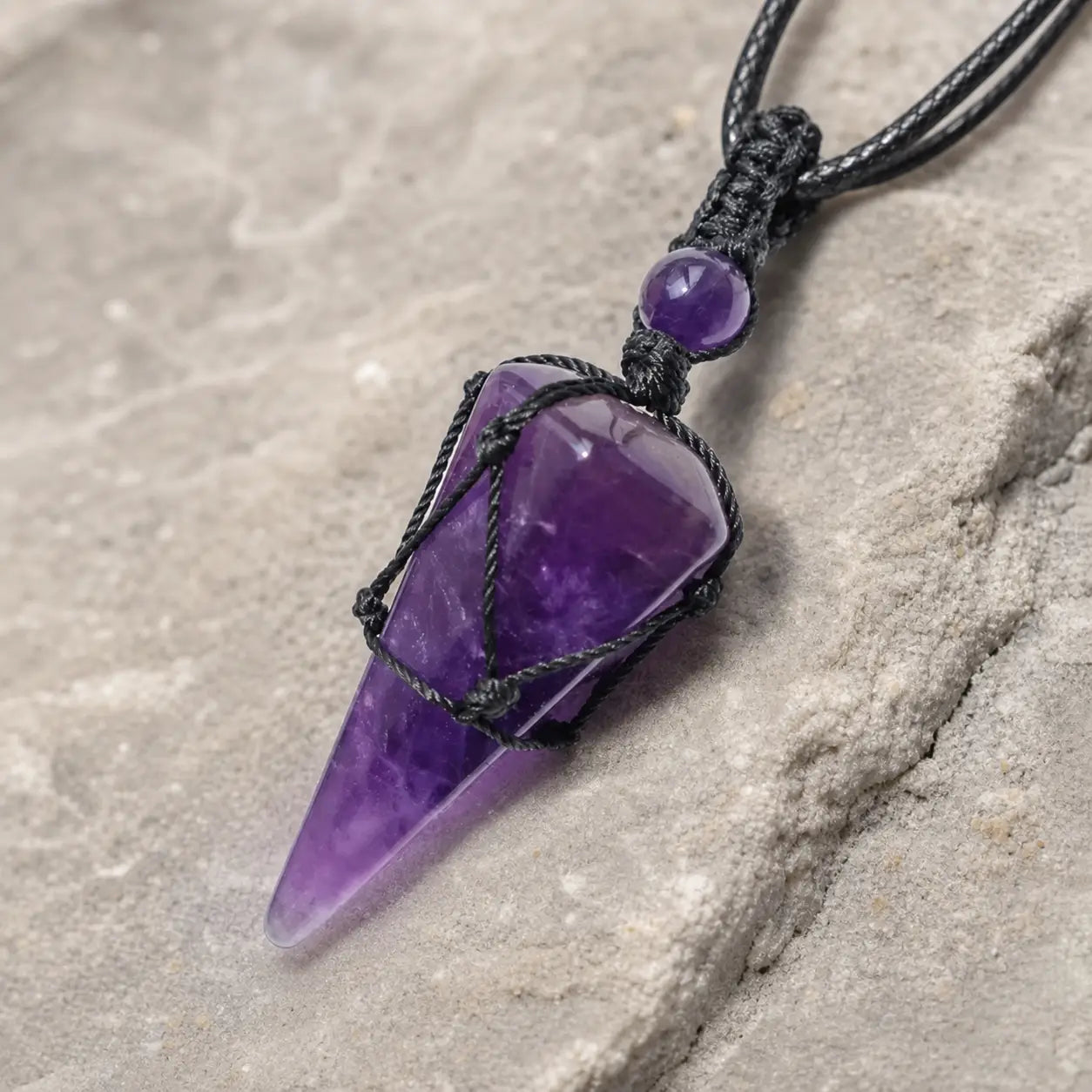 Song Yne Natural Stone Pointed Energy Pendant Necklace
