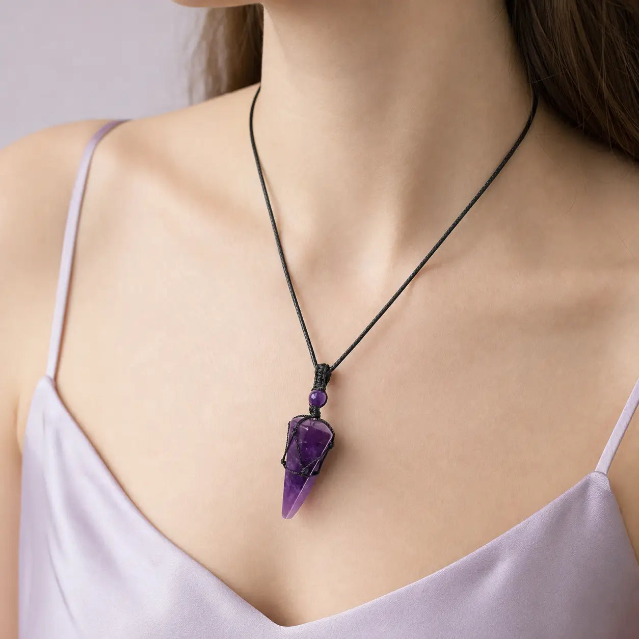 Song Yne Natural Stone Pointed Energy Pendant Necklace