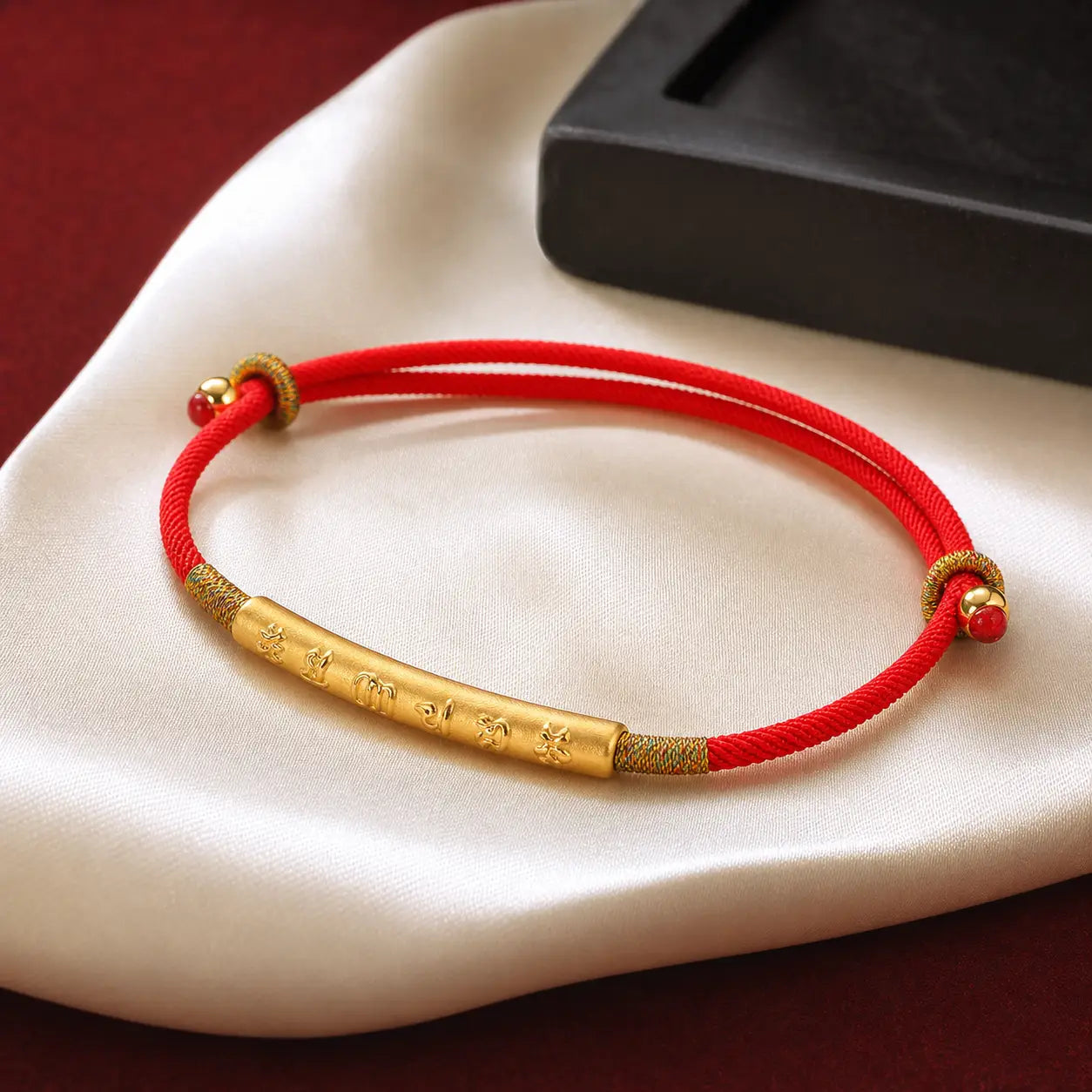 Song Yne Tibetan Om Mani Padme Hum Lucky Red String Bracelet